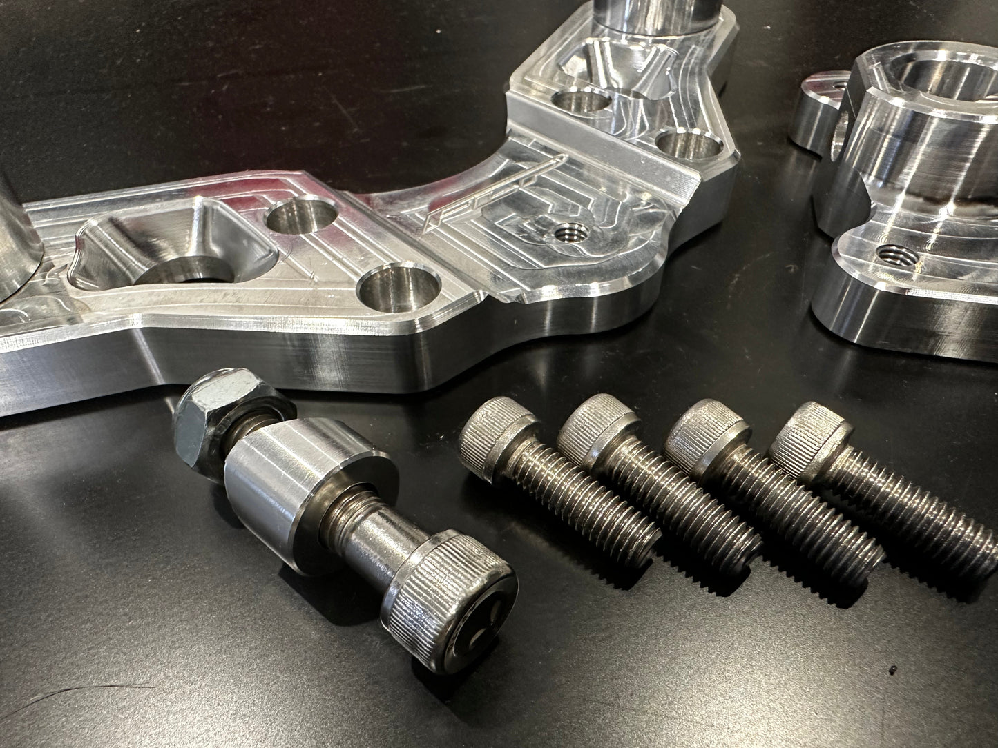 Billet Aluminum Handlebar Plate for Honda Ruckus and Grom