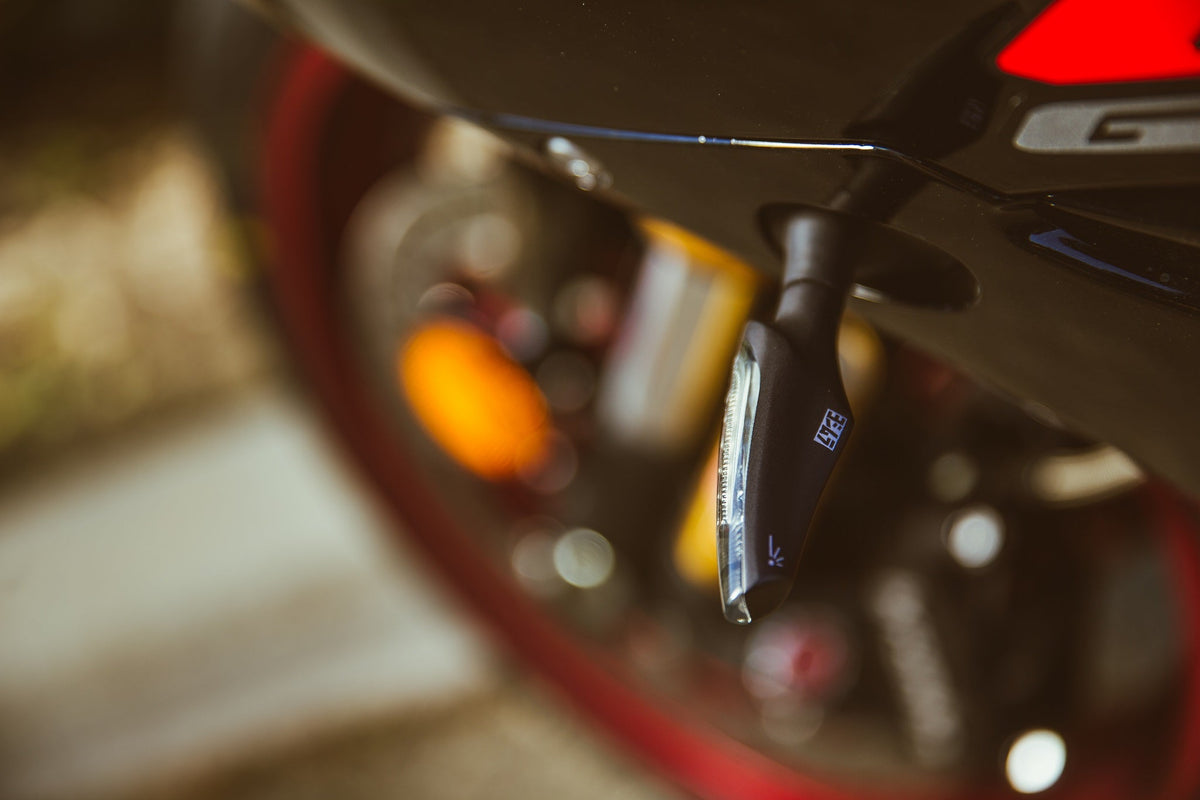 Yoshimura sequential LED front turn signal kit - view 2