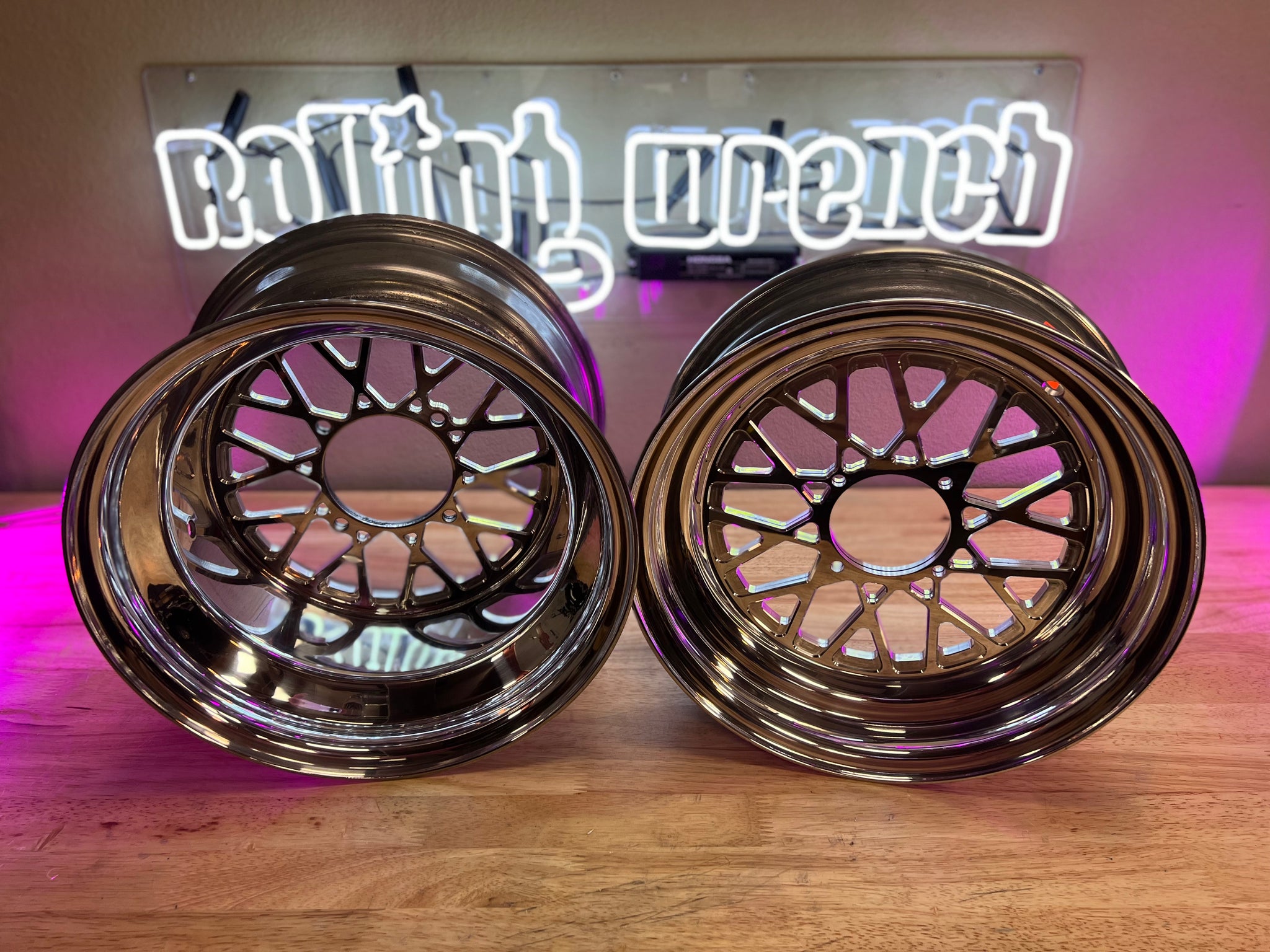 Mugi Ruckus Wheels 12x8 / 12x4  - Rolling Wrench