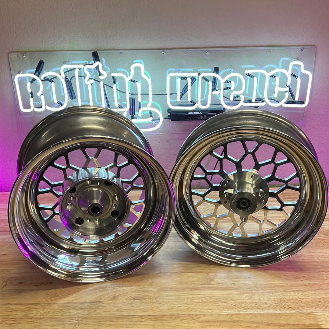 Nanook Ruckus Wheels 12x8 / 12x4  - Rolling Wrench