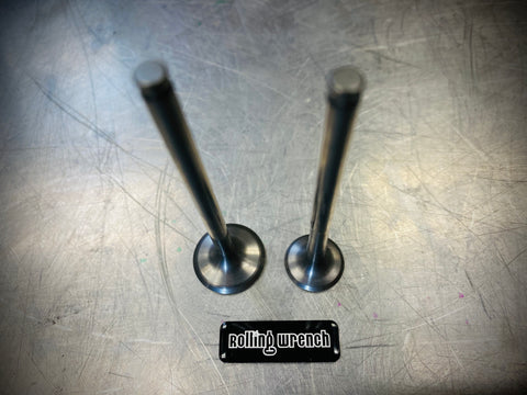 Honda Ruckus / Metro titanium valves (PERFORMANCE)