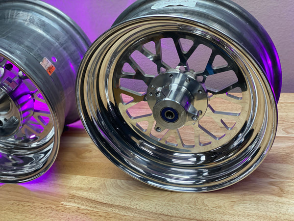 Mugi Ruckus Wheels 12x8 / 12x4  - Rolling Wrench