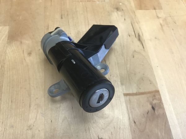Honda Ruckus key, ignition, and helmet lock set